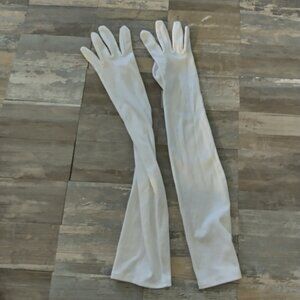 long white dress glovesALL SALES FINAL. NO REFUNDS, EXCHANGES TRADES. NO DISCOUN
